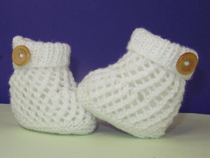 Easy Baby 1 Button Lacey Booties