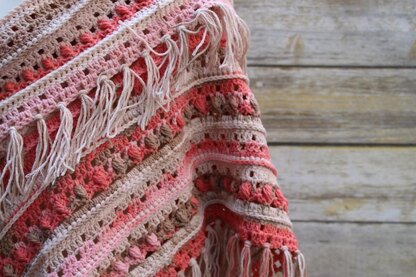 Pearl In Shell Shawl