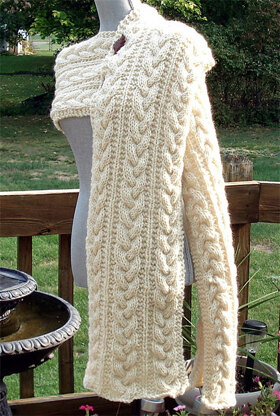 Cabled Scarf in Debbie Bliss Rialto Chunky