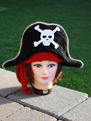 Adult Pirate Hat and Scarf