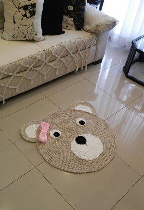 Crochet pattern of  Bear Rug