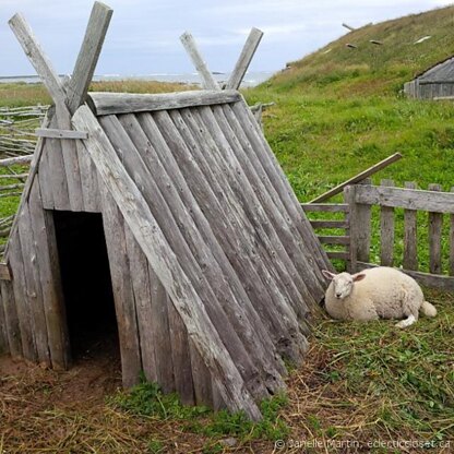 A-Frame Huts Stole