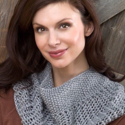 Charming Cowl in Red Heart Soft - LW2504