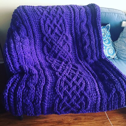 Celtic Cable Knotted Braid Blanket