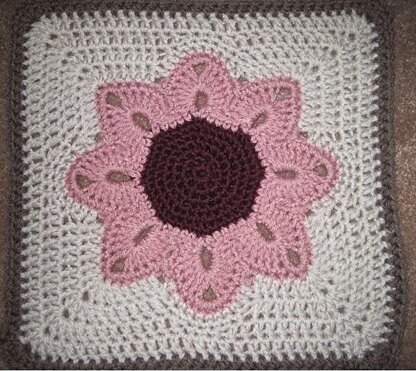 Big Flower Afghan Square