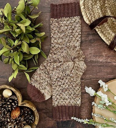 Meadow Scatter Socks
