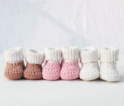 Itty Bitty Baby Booties