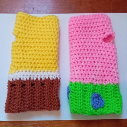 Crochet Spongebob Themed Fingerless Gloves