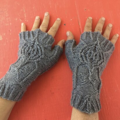 Spiderweb Fingerless Gloves