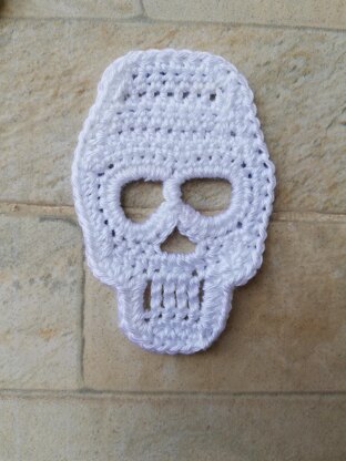 Crochet Halloween skull applique