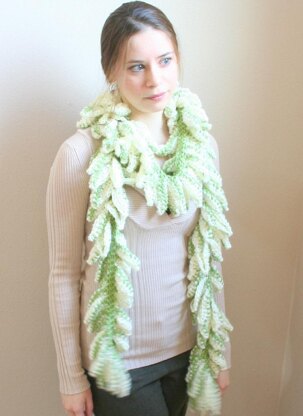 A09 Leaf Scarf