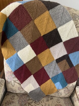 Chunky Mitred Squares lap blanket