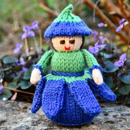 Flower Dolls Knitting Pattern - Toy Knitting Pattern