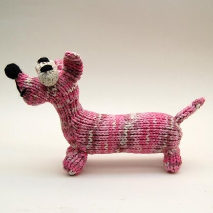Wiener Dog Dachshund Knitting Pattern