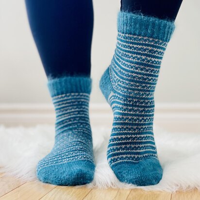 Fuzzy Feet - knitting pattern