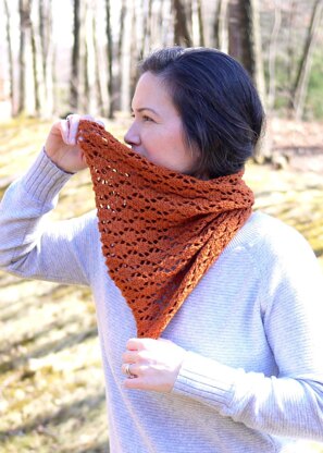 Lace Cowl