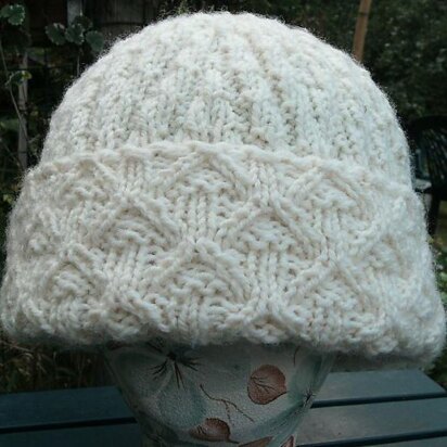 Chapeau de Blanche Neige - knitting pattern