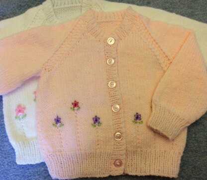 Lazy Daisy Cardigan in 3 sizes