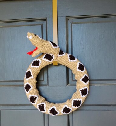 Rattlesnake Wreath