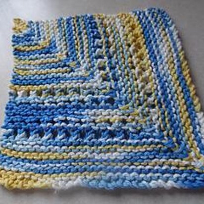 Mitered Lace Dish Cloth - knitting pattern