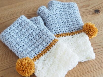 Snow Dipped Mitts