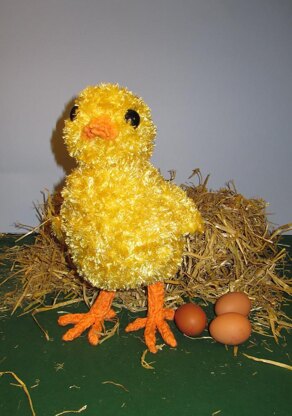 Giant Superfast Fluffy Easter Chick