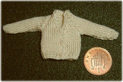 1:12th scale Toddlers or Girls V-neck cardigan