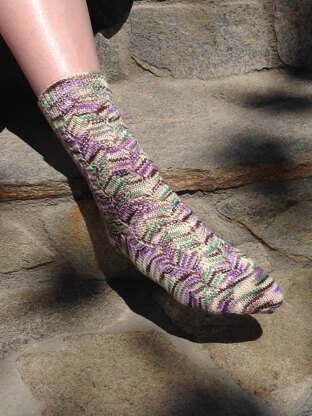 Zig Zag Men's and Women's Sock