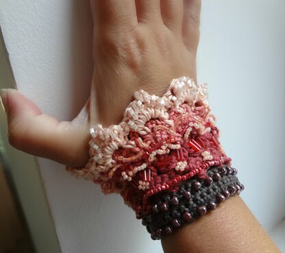 Turkish Delight Cuff