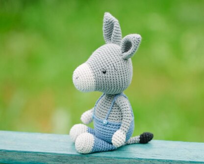 Amigurumi donkey