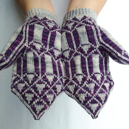 Multifaceted Mittens - knitting pattern