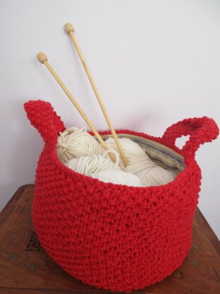 Moss Stitch Container