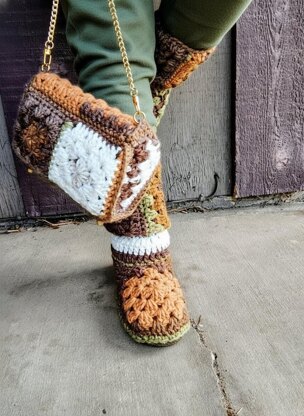 Grand Square Cross Body Bag