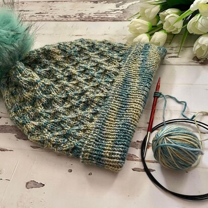 Twist Again Hat - knitting pattern