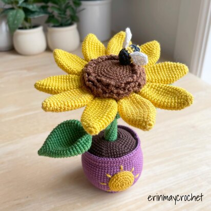 Bumble Blossom Sunflower Amigurumi Crochet Pattern