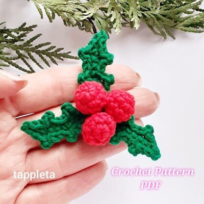 Holly berry ornament crochet pattern, crochet Christmas appliquie, Holly leaf Christmas home decoration crochet, DIY Xmas decor