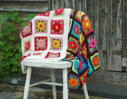 Floral Blooms blanket pattern by Jelena Faergemann