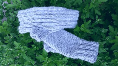 Ribbed Fingerless Mitts