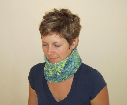 Cross Stitch Cowl