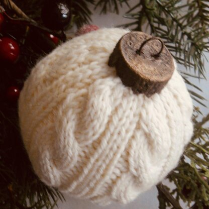Cable Knit Holiday Ornaments