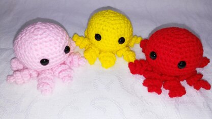 Mini octopus crochet pattern