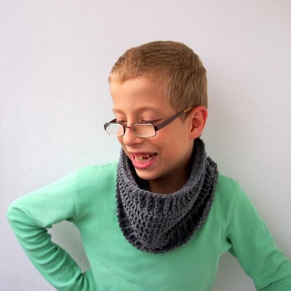 Basic cowl loop scarf child size