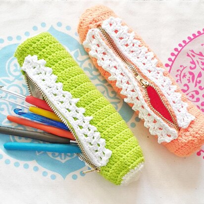 Simple Crochet Hook or Pencil Case
