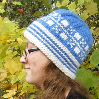 Latvian Boxes Hat - knitting pattern