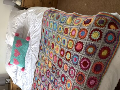 Starburst Rainbow Blanket