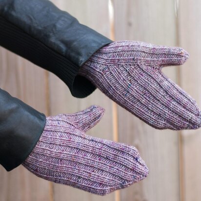 Laura Chau Serviceberry Mitts PDF