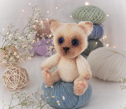 Knitted Kitten Back & Forth Pattern