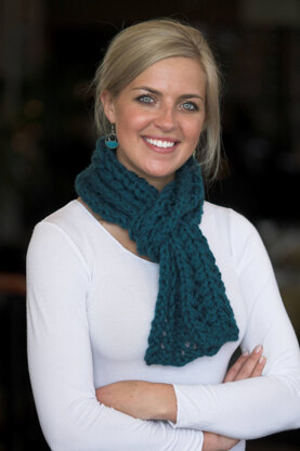 Openwork Scarf in Plymouth Yarn  De Aire - F367 - Downloadable PDF