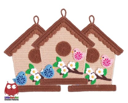 319 Birdhouse décor potholder