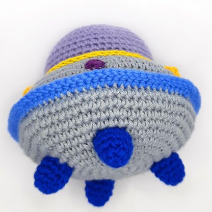 UFO amigurumi